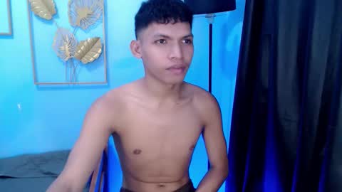 janlloyd04 online show from 16, 4, 2026