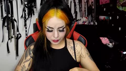      online show from 1, 2, 2025