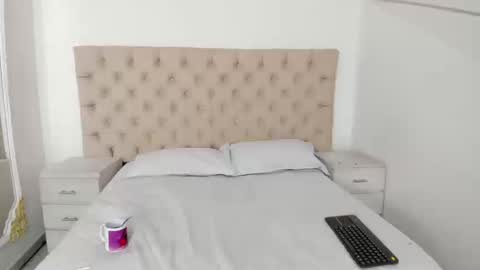 Snapshot of janneblossom chatting on 23, 9, 2025 Janne online show from 23, 9, 2025