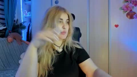 Snapshot of jansylines chatting on 12, 2, 2026 JansyLines online show from 12, 2, 2026