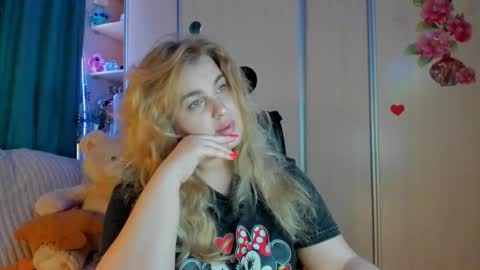 Snapshot of jansylines chatting on 7, 3, 2026 JansyLines online show from 7, 3, 2026