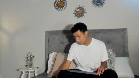 jared_blake online show from 23, 12, 2024