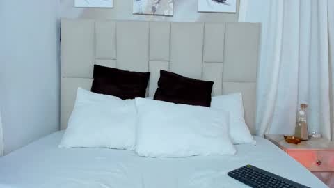 Jaslyn online show from 23, 1, 2025