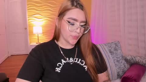 Snapshot of jasmiinevans chatting on 8, 3, 2025 Jasmin Evans online show from 8, 3, 2025