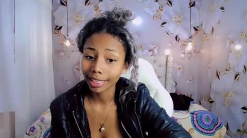 Jasmin online show from 12, 12, 2024