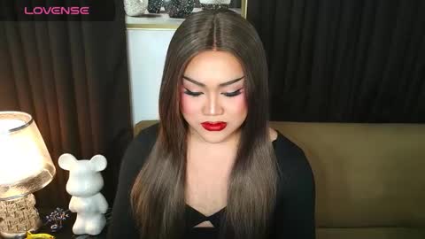 Jasmine Brandy online show from 16, 2, 2026