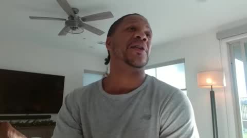 Snapshot of jasonsweets chatting on 19, 12, 2025 Jason Sweets online show from 19, 12, 2025