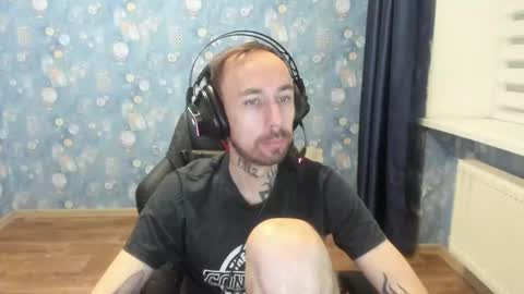 Snapshot of jasonwaker chatting on 21, 10, 2025 jasonwaker online show from 21, 10, 2025