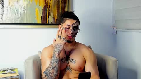 Lil Dark online show from 1, 11, 2025