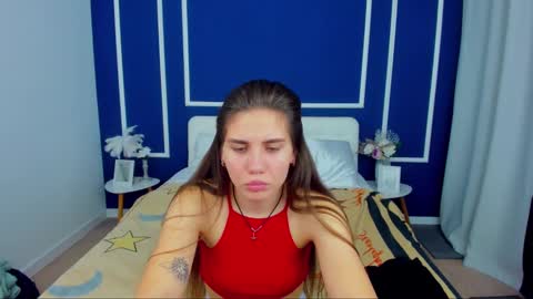 Jessy Raspberry online show from 4, 3, 2025