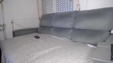 Javier  online show from 31, 1, 2025