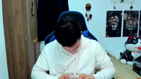 Javier online show from 3, 12, 2024