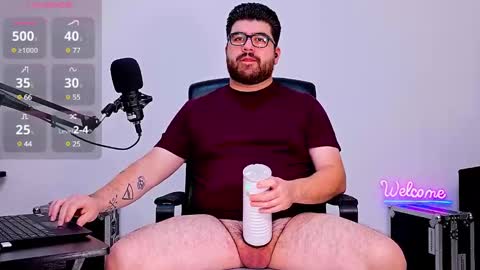 Snapshot of jax_luna chatting on 1, 1, 2025 Jax Luna online show from 1, 1, 2025