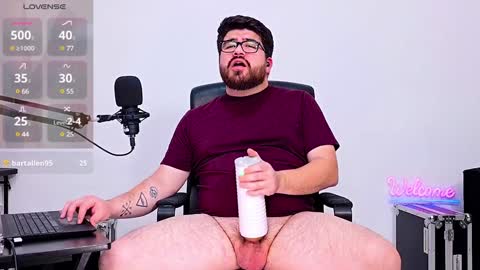 Snapshot of jax_luna chatting on 4, 2, 2025 Jax Luna online show from 4, 2, 2025