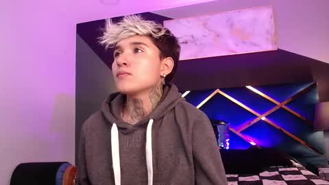 Snapshot of jaxwolf_ chatting on 8, 1, 2026 JAX online show from 8, 1, 2026