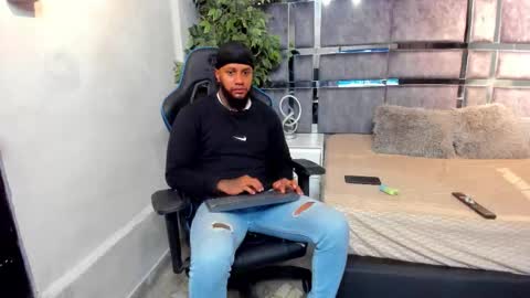 Snapshot of jay_jhonson chatting on 5, 2, 2026 jay jhonson online show from 5, 2, 2026