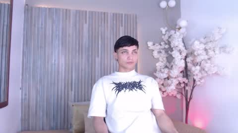 Snapshot of jay_smile chatting on 10, 6, 2026 JAY online show from 10, 6, 2026