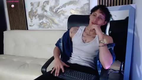 Snapshot of jay_taylor1_ chatting on 1, 3, 2026 jay_taylor1_ online show from 1, 3, 2026