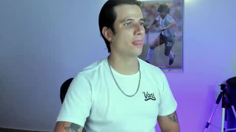 Jay Alvarrez online show from 13, 9, 2025