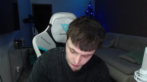 Jayce online show from 31, 12, 2024