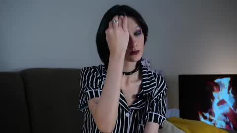 Snapshot of jayemath chatting on 20, 5, 2026 Emma online show from 20, 5, 2026