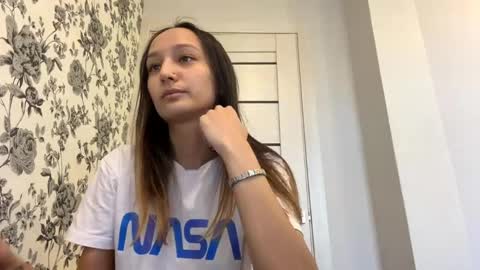 Stacie online show from 15, 4, 2026