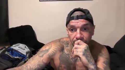 jayjaythebutcher23 online show from 23, 4, 2026