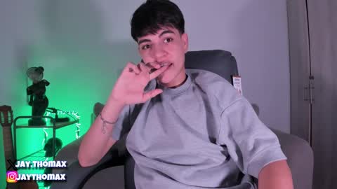 Snapshot of jaythomax chatting on 31, 1, 2025 jaythomax online show from 31, 1, 2025