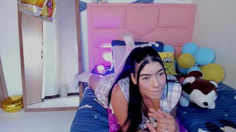 jazmin  online show from 29, 9, 2025