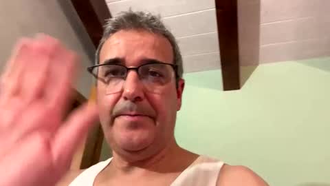 Snapshot of jbacardi chatting on 29, 4, 2026 Jorge online show from 29, 4, 2026
