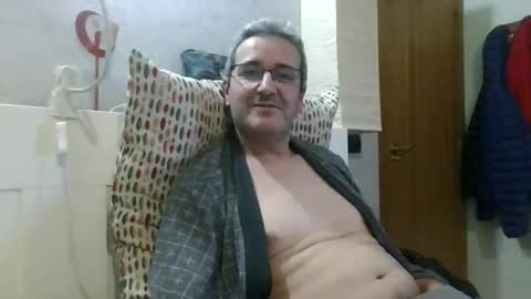 Snapshot of jbacardi chatting on 8, 5, 2026 Jorge online show from 8, 5, 2026