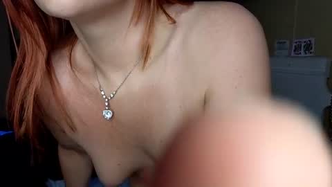 Snapshot of jbeautyxx chatting on 18, 6, 2026 J Nicole online show from 18, 6, 2026