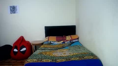 Snapshot of jboy_s chatting on 23, 4, 2026 jboy_s online show from 23, 4, 2026