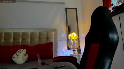 Snapshot of jdaniel_shellby chatting on 26, 2, 2025 jhon online show from 26, 2, 2025