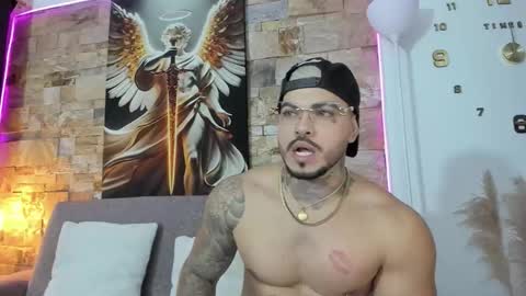 Jean  axelcrow       Modelo Independiente online show from 10, 2, 2026