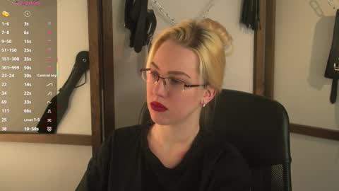 Jean online show from 9, 10, 2025