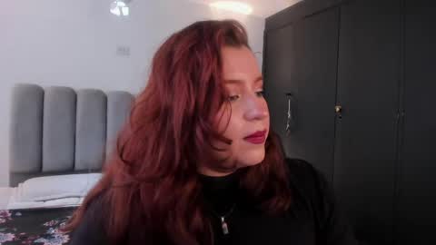Snapshot of jeannewilliams_ chatting on 5, 6, 2026 Jeanne Williams online show from 5, 6, 2026