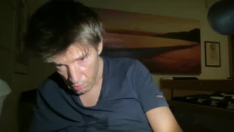 jeanslov online show from 23, 2, 2025