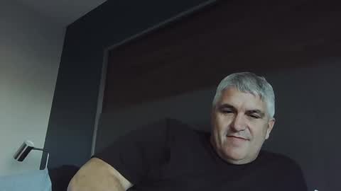 dadbody71 online show from 20, 12, 2024