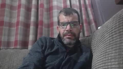 Snapshot of jediknight2 chatting on 29, 11, 2025 Matt online show from 29, 11, 2025