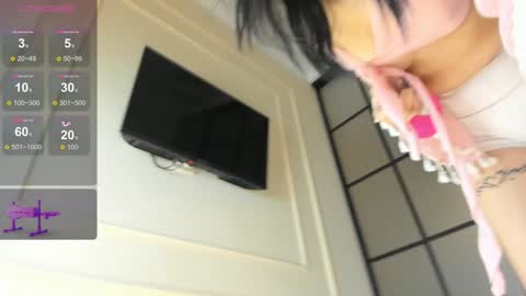 Snapshot of jee__son chatting on 7, 2, 2025 jee__son online show from 7, 2, 2025