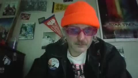 Snapshot of jeepster9 chatting on 23, 3, 2026 jeepster9 online show from 23, 3, 2026