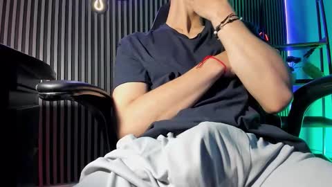 Snapshot of jefer_rick chatting on 20, 12, 2025 Jeff online show from 20, 12, 2025