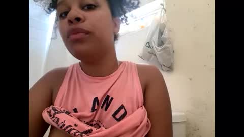 Snapshot of jeiexotic chatting on 18, 5, 2026 jeiexotic online show from 18, 5, 2026