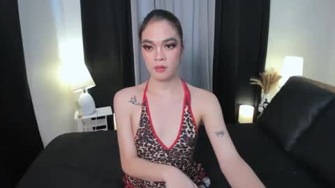 jelaimendoza13 online show from 31, 10, 2025