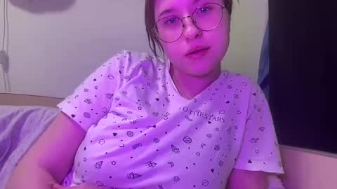 Snapshot of jelly_gum chatting on 23, 1, 2025 Inna online show from 23, 1, 2025