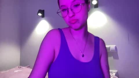 Snapshot of jelly_gum chatting on 6, 2, 2025 Inna online show from 6, 2, 2025