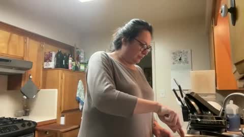 Snapshot of jellybeanin chatting on 25, 12, 2024 Jelli online show from 25, 12, 2024