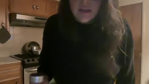 Snapshot of jellybeanin chatting on 28, 12, 2024 Jelli online show from 28, 12, 2024