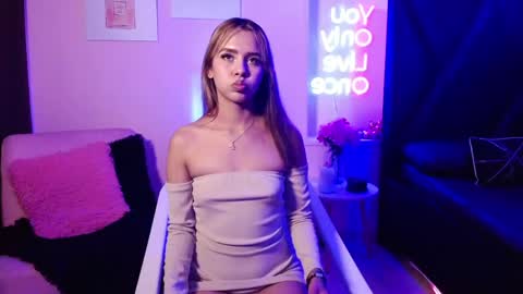 jeni_fire online show from 23, 5, 2026